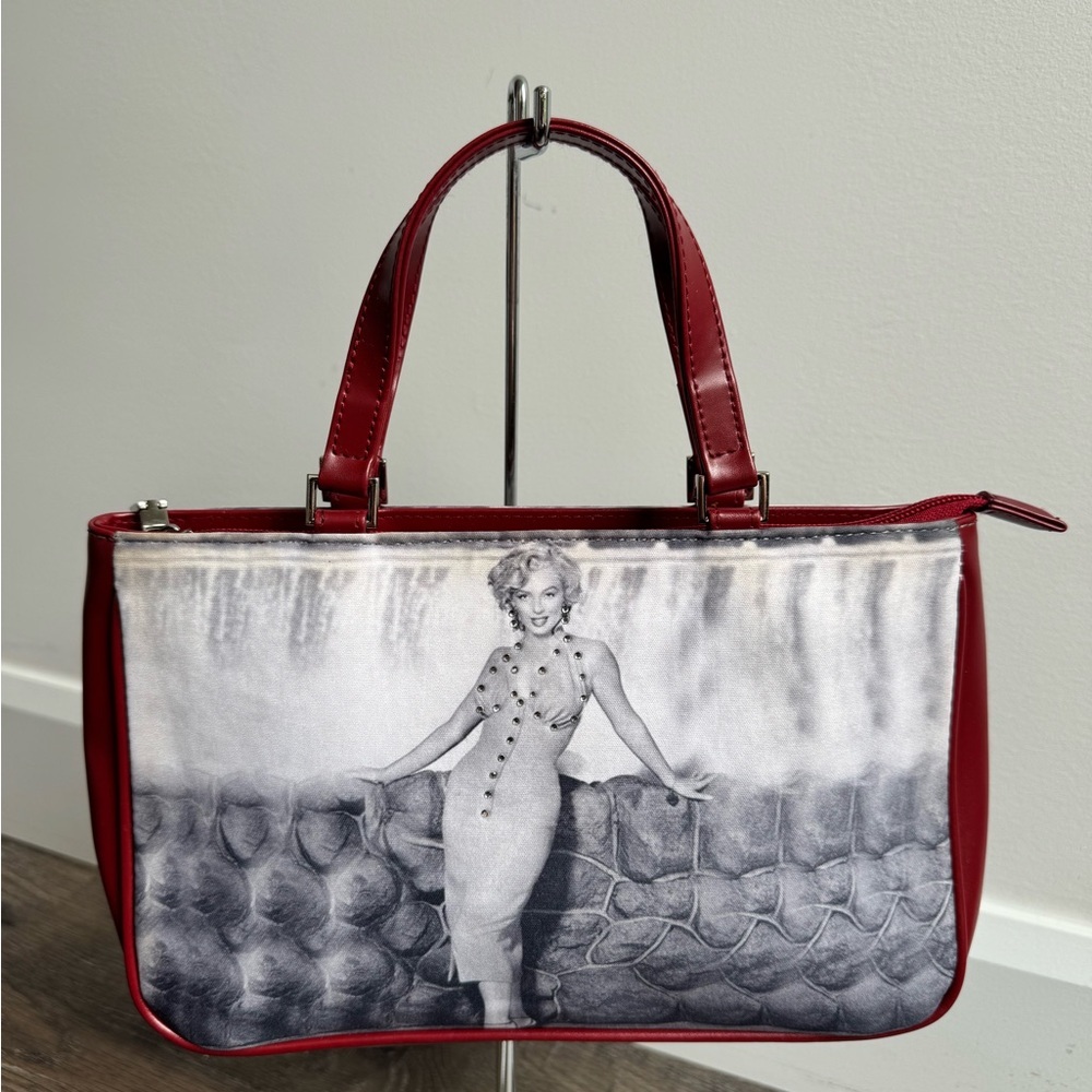 Red Handbag with Vintage Marilyn Monroe Print